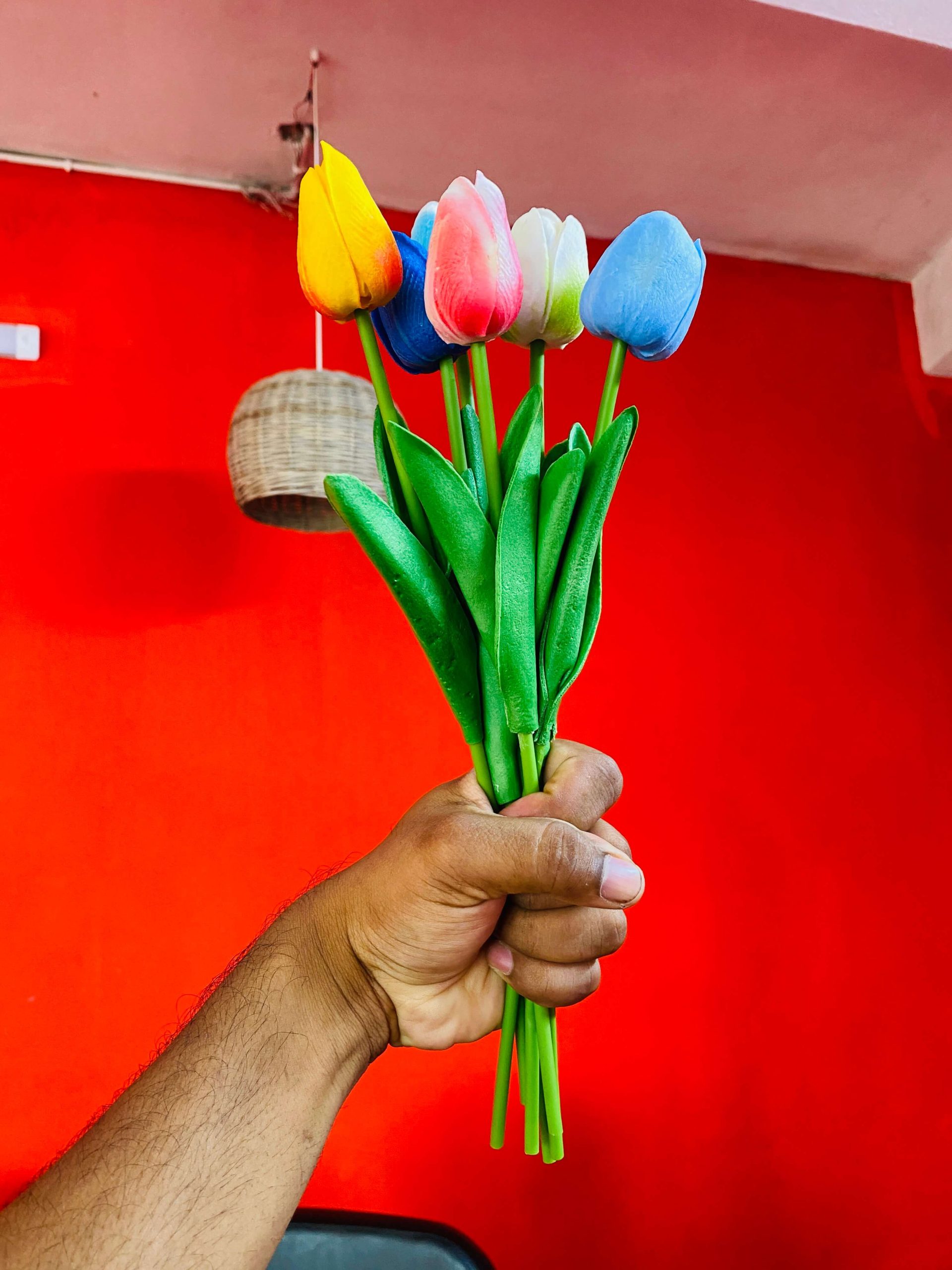 Modern Donut Flower Vase with Artificial Tulip Combo - Image 7